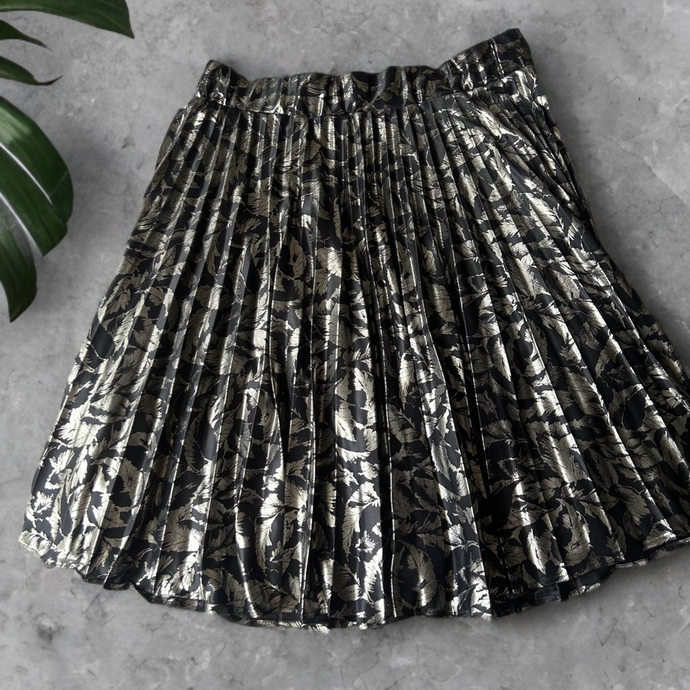 🪩Vintage Marnie West Metallic Pleated Sliver & Black Skirt | Med | Cyber